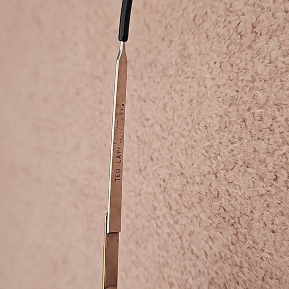 Men's Ted Lapidus Aviator Purple tint Sunglasses - Picture 7 of 7